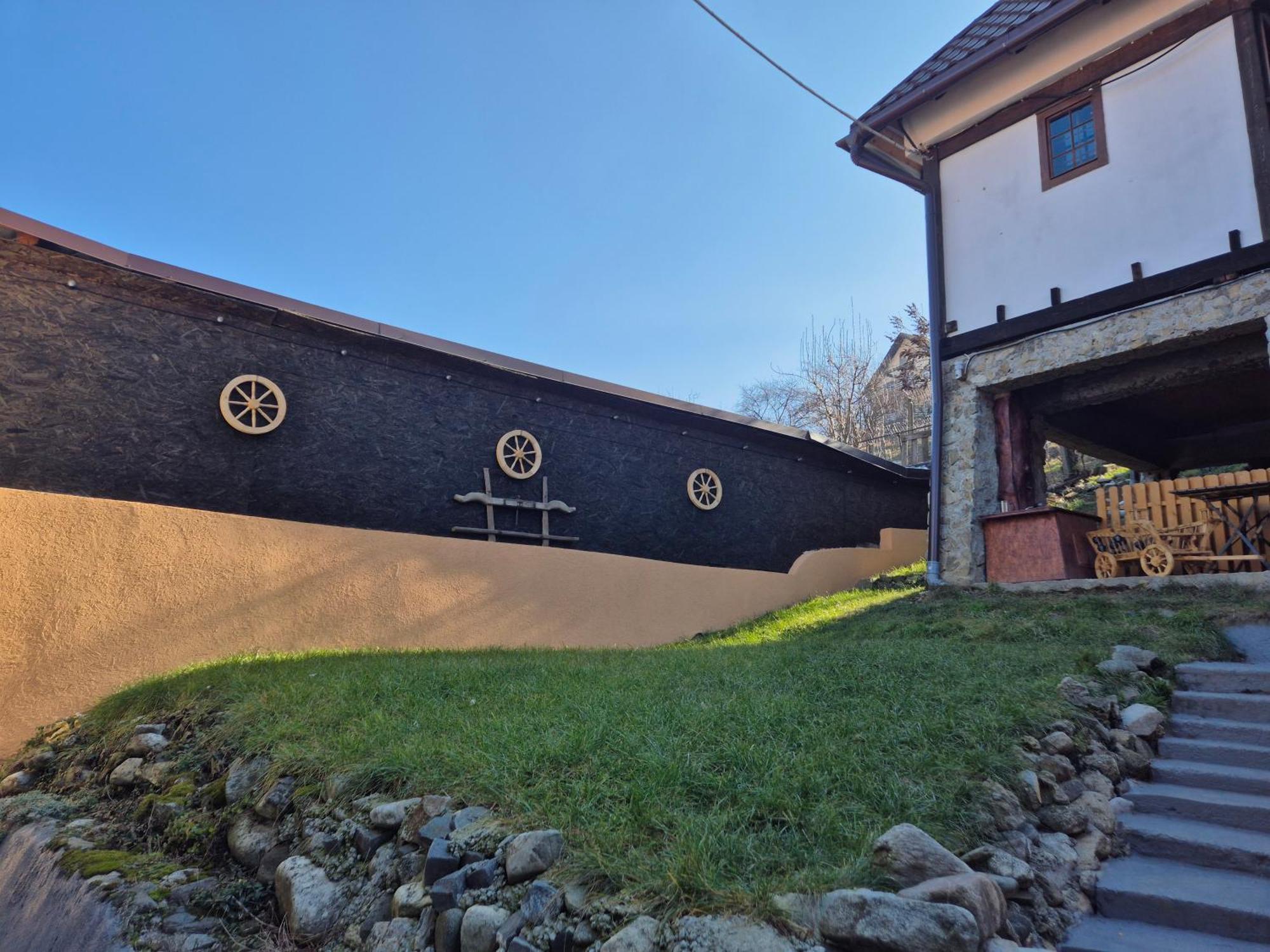 Pensiunea Carul Mare Rasinari Exterior photo